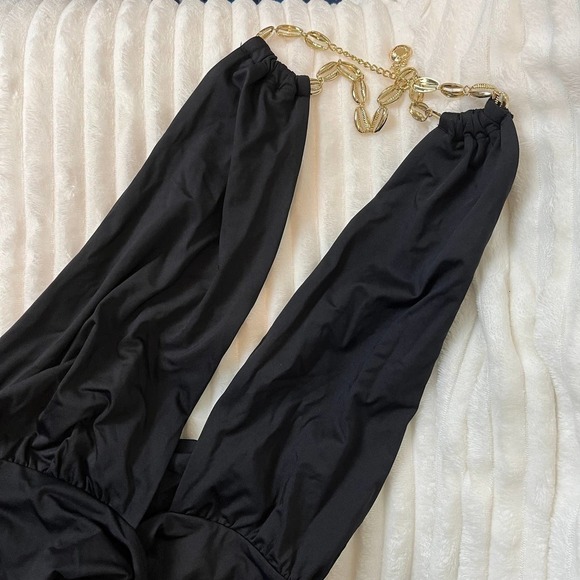 WeWoreWhat Revolve Black & Gold Necklace One Piece - Picture 3 of 7